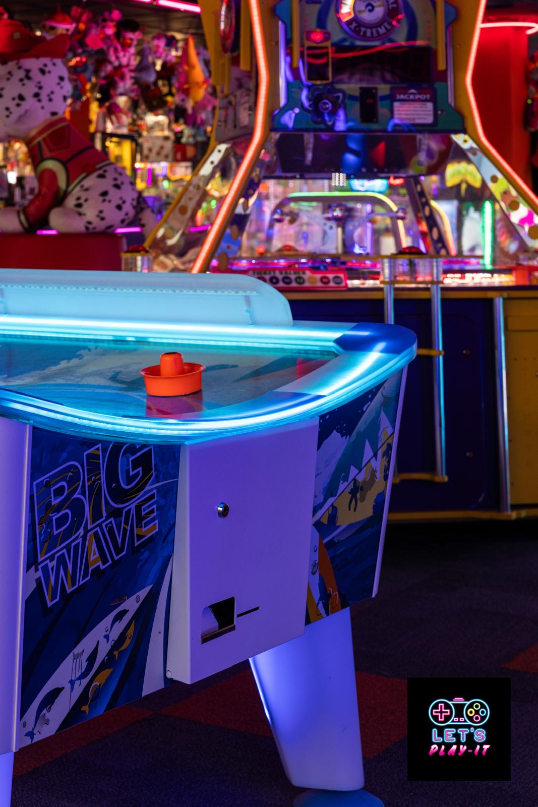 Air Hockey